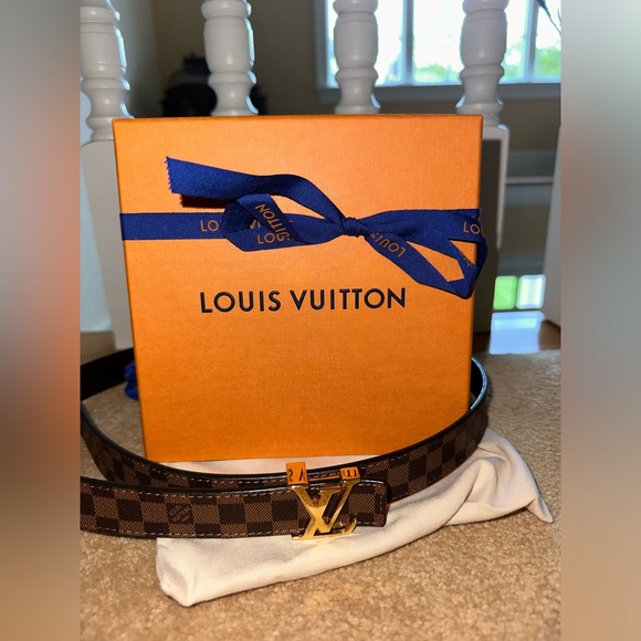 Authentic Louis Vuitton Belt - Picture 1 of 3